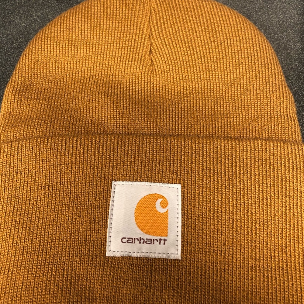 Carhartt hat